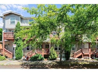 8739 N Crawford St, Portland, OR 97203