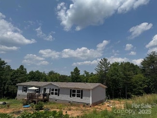 3004 Conner Cir, Morganton, NC 28655