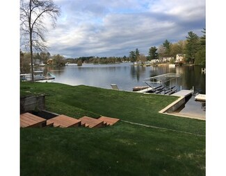 309 Shore Dr, Salem, NH 03079