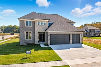 24684 Sawgrass Dr, Macomb, MI 48042