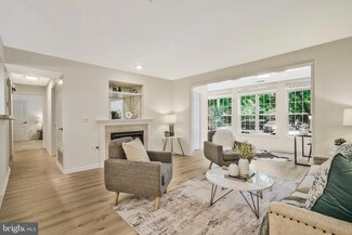 6601 Thackwell Way Unit D, Alexandria, VA 22315