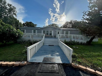 7515 Rooks Dr, Wesley Chapel, FL 33545