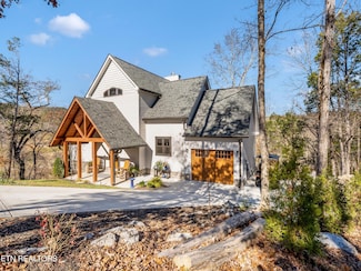 134 Fairway Cir, Townsend, TN 37882