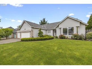 28519 SW Cascade Loop, Wilsonville, OR 97070