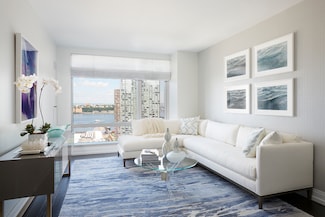 555 10th Ave Unit 38 L, New York, NY 10036