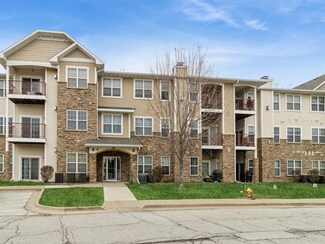 1331 SE University Ave Unit 312, Waukee, IA 50263