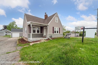 336 S Waverly Rd, Lansing, MI 48917