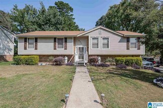 834 Burnhamwood Ln NW, Birmingham, AL 35215