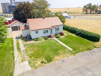 15 Walnut St, Mansfield, WA 98830