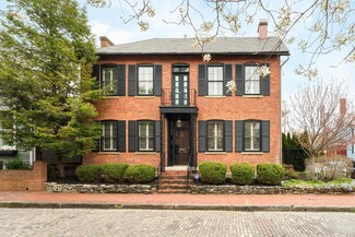 596 S 6th St, Columbus, OH 43206