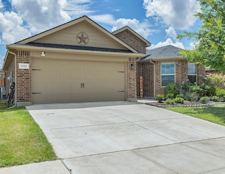 405 Houndstooth Dr, Fort Worth, TX 76131