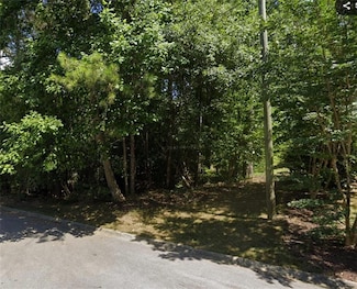 3840 Mountain Cove Rd, Snellville, GA 30039