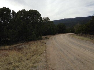6 Chola Crest Rd, Cedar Crest, NM 87008