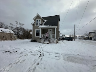 2495 Apple Ave, Lorain, OH 44055