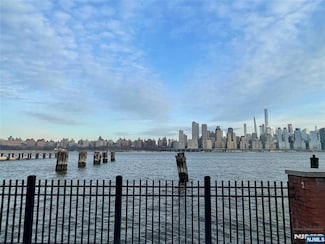 507 Fulton Ct Unit 507, West New York, NJ 07093