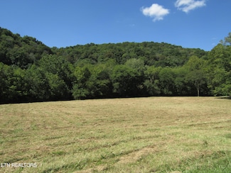 14ac Hartsville Rd, Lafayette, TN 37083