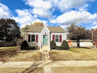 716 4th St S, New Ulm, MN 56073