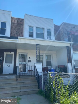 2543 S 67th St, Philadelphia, PA 19142