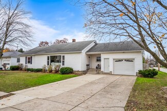 927 S East St, Bucyrus, OH 44820
