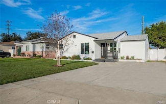 1484 N Clybourn Ave, Burbank, CA 91505