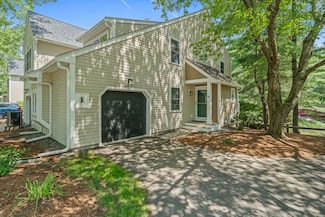 160 Pine St Unit 10, Auburndale, MA 02466