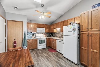 3662 Gershwin Ln N, Saint Paul, MN 55128