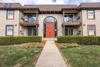 11921 Villa Dorado Dr Unit F, Saint Louis, MO 63146