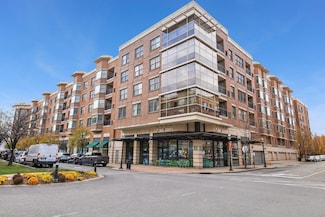 22 Avenue at Port Imperial Unit 208, West New York, NJ 07093