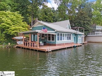 1200 E Lakeshore Dr, Landrum, SC 29356