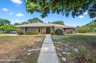 920 Peacock Ave NE, Palm Bay, FL 32907
