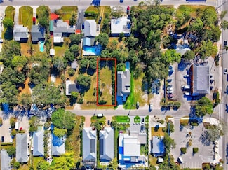 3010 Coco Ave, Naples, FL 34112