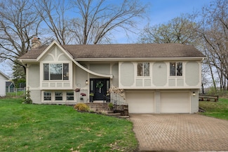 295 Heather Ln, Long Lake, MN 55356