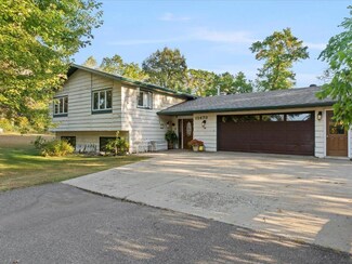 11473 Executive Acres Rd, Brainerd, MN 56401