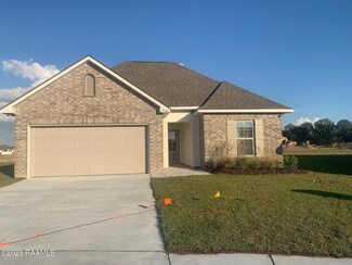 7401 Seven Oaks Dr, Maurice, LA 70555