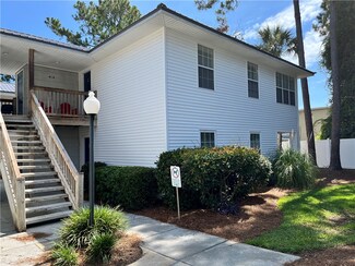 707 E Island Square Dr, Saint Simons Island, GA 31522
