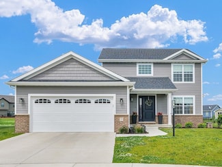 7 Connor Ct, Monticello, IL 61856