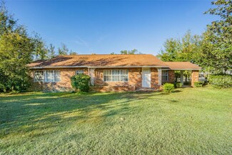 37149 Meridian Ave, Dade City, FL 33525