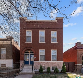 4436 Alaska Ave, Saint Louis, MO 63111