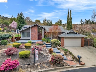1431 Huston Rd, Walnut Creek, CA 94597