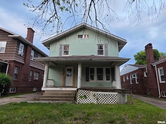 2040 S 5th St, Springfield, IL 62703