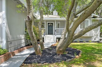 2741 La Crescenta Dr, Cameron Park, CA 95682