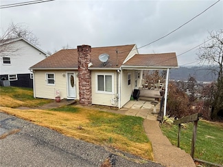 14 Lavonne Ave, Charleroi, PA 15022