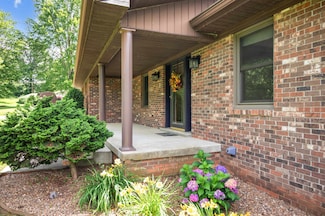 2616 Kentucky 1389, Hawesville, KY 42348