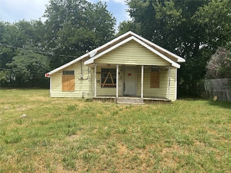 804 S Rusk Ave, Alvarado, TX 76009