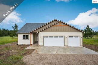 187 Lightfoot Dr, Sandpoint, ID 83864
