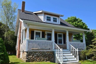 130 Rockland St, South Dartmouth, MA 02748