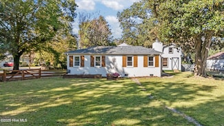 1722 Spencer Ave, New Bern, NC 28560