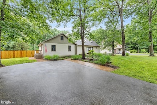 109 Woodmoor Rd, Stevensville, MD 21666