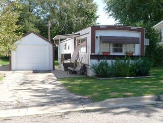 214 Highview Ave, Mauston, WI 53948