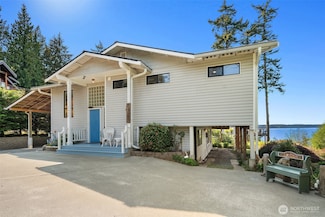 2426 Eastpoint Dr, Langley, WA 98260